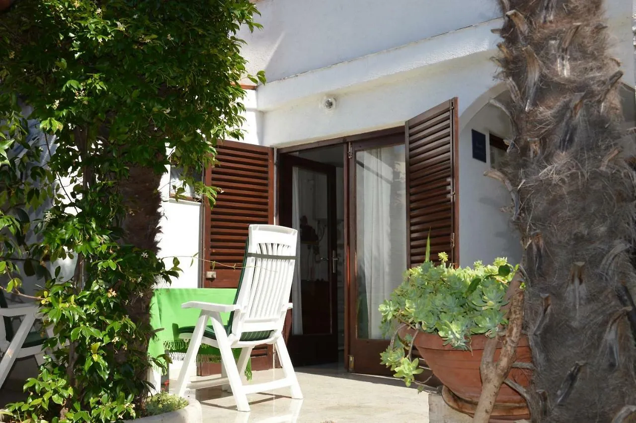 Hous Mira Apartment Porec 0*,  Croatia